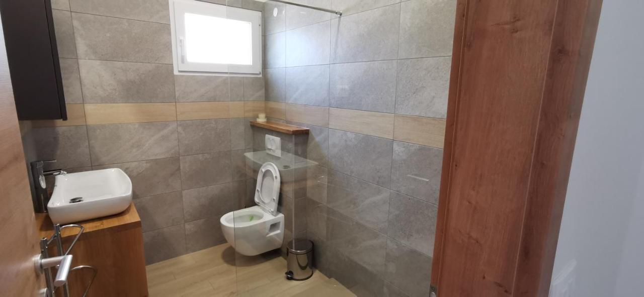 Apartmaji Tmaynka โทลมิน ภายนอก รูปภาพ