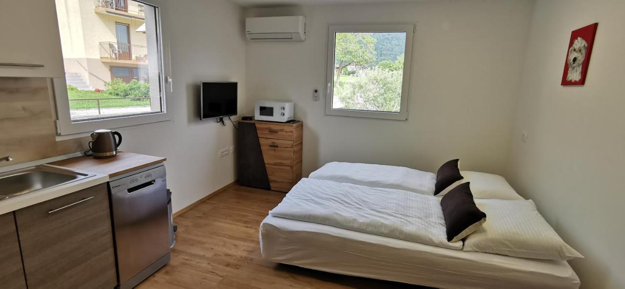Apartmaji Tmaynka โทลมิน ภายนอก รูปภาพ